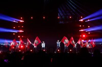 「プチっとEBiDAN THE LIVE」オープニングの様子。