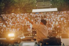 日比谷野音に立ったSTUTS。（Photo by renzo）