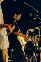 仰木亮彦（G / 在日ファンク）（Photo by renzo）