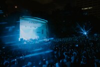 STUTS「“90 Degrees” LIVE at 日比谷公園大音楽堂」の様子。（Photo by Daiki Miura）