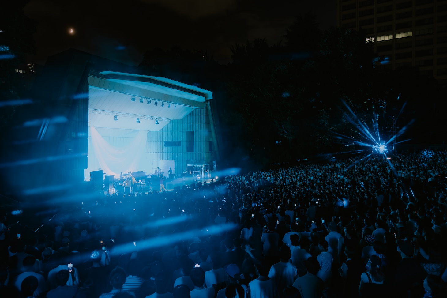 STUTS「“90 Degrees” LIVE at 日比谷公園大音楽堂」の様子。（Photo by Daiki Miura）