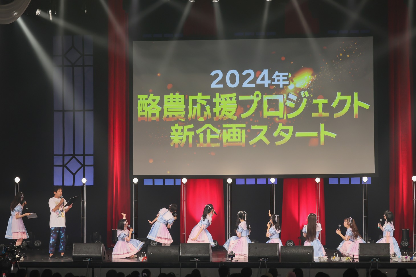 高嶺のなでしこ「2ndファンミーティング～成長発表会～」の様子。
