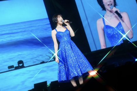 ジヨン（写真提供：ユニバーサル ミュージック）