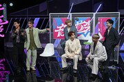 「ダンスdeジェスチャー」に挑戦するDa-iCEとAyumu Imazu。