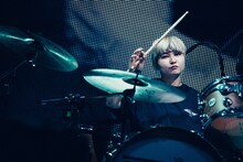 ミユキ（Dr）（撮影：小杉歩）