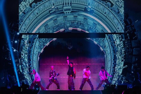 WayV （撮影：田中聖太郎写真事務所）