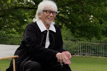 「玉置浩二 LEGENDARY SYMPHONIC CONCERT 2024 “Pastorale”」より。（写真提供：NHK）