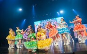 「虹のコンキスタドール 10th Anniversary LIVE ～すべてが虹になるサマーっ！～」大阪公演の様子。