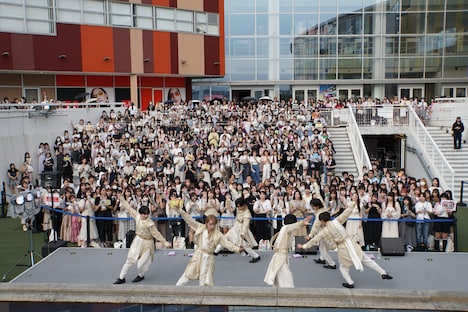 Lienelのリリースイベントの様子。