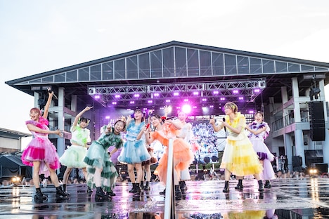 借り物競走に成功した私立恵比寿中学。