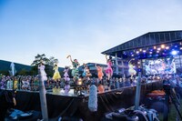 「えびちゅう 夏のファミリー遠足 略してファミえん in 山中湖2024」1日目の様子。