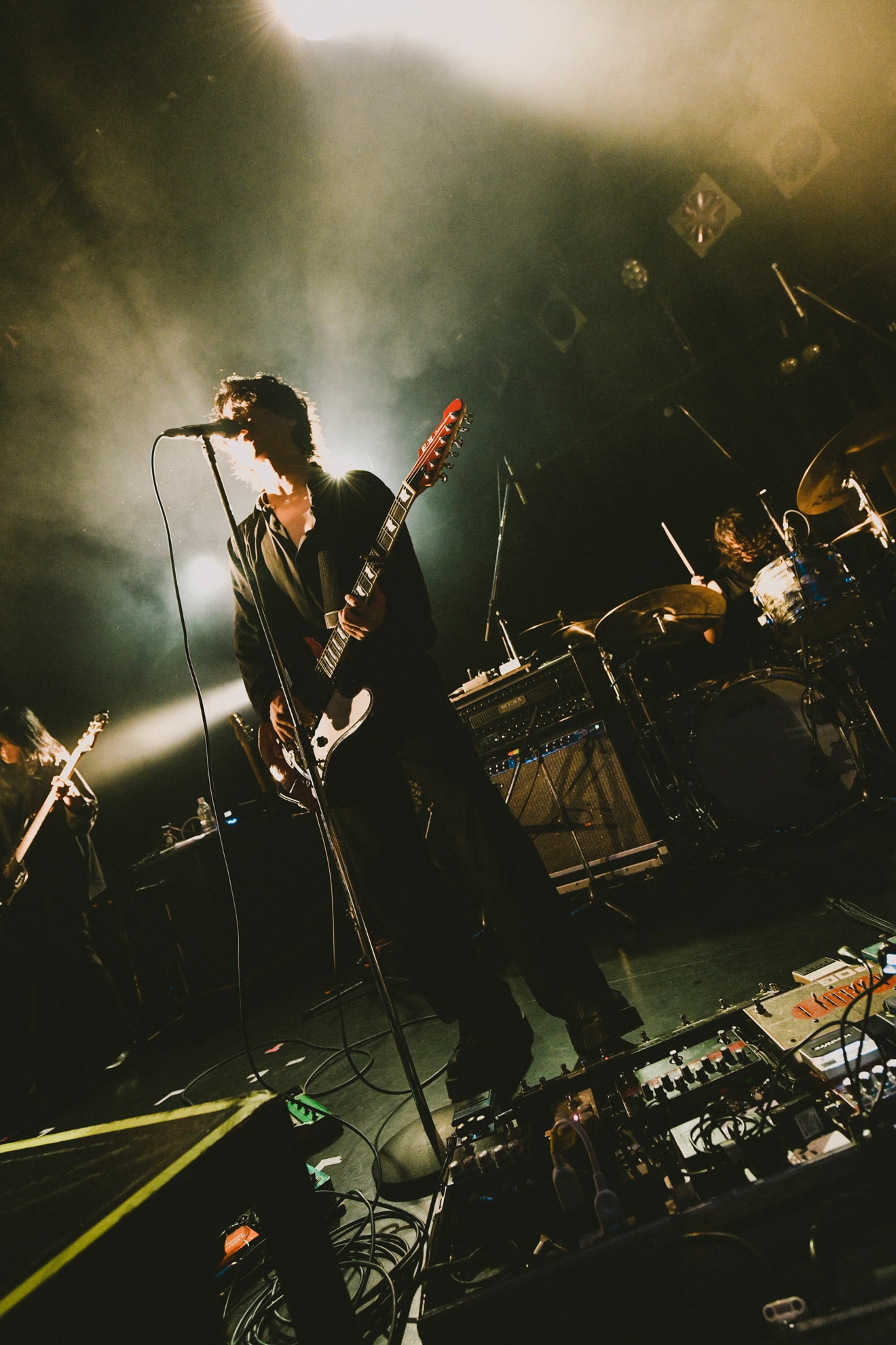 The Novembersのライブの様子。（Photo by AZUSA TAKADA）