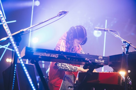 ちゃんMARI（Key）（撮影：横山マサト）