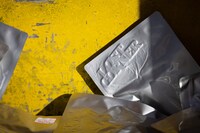 「KENSHI YONEZU "LOST CORNER" POP-UP in LA」　の様子。