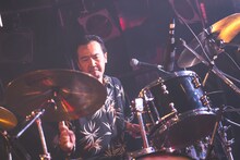 藤田勇（Dr / MO'SOME TONEBENDER）（撮影：ヤギタツノリ）