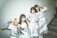 RAY（撮影：ヤギタツノリ）