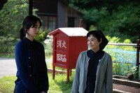 「わたくしどもは。」より。(c)2023 テツヤトミナフィルム