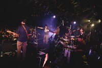 トリプルファイヤー「アルティメットパーティー11」の様子。（撮影：松永樹）