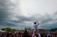 TAKUYA∞（Vo / UVERworld）（Photo by SARU［SARUYA AYUMI］）