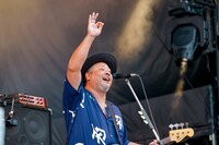 キヨサク（Vo, B / MONGOL800）（Photo by SARU［SARUYA AYUMI］）