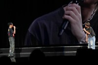 左から今市隆二、北山宏光。