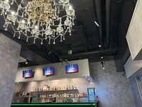 梅田BANGBOOのバーフロア。