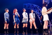 「“Hi-Five” RELEASE SHOWCASE」の様子。 (c)LAPONE GIRLS