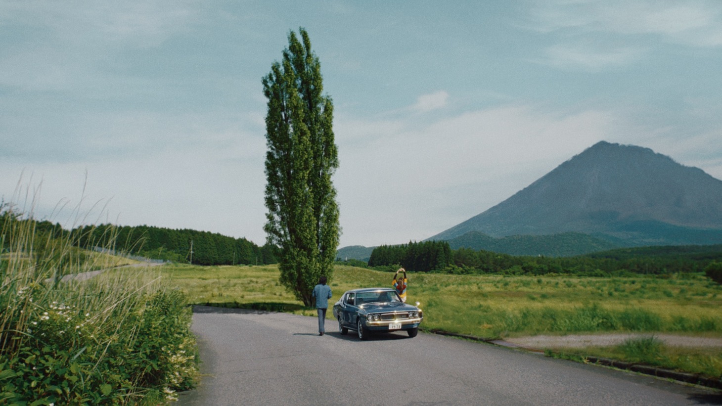 「NISSAN LOVE STORY」より。