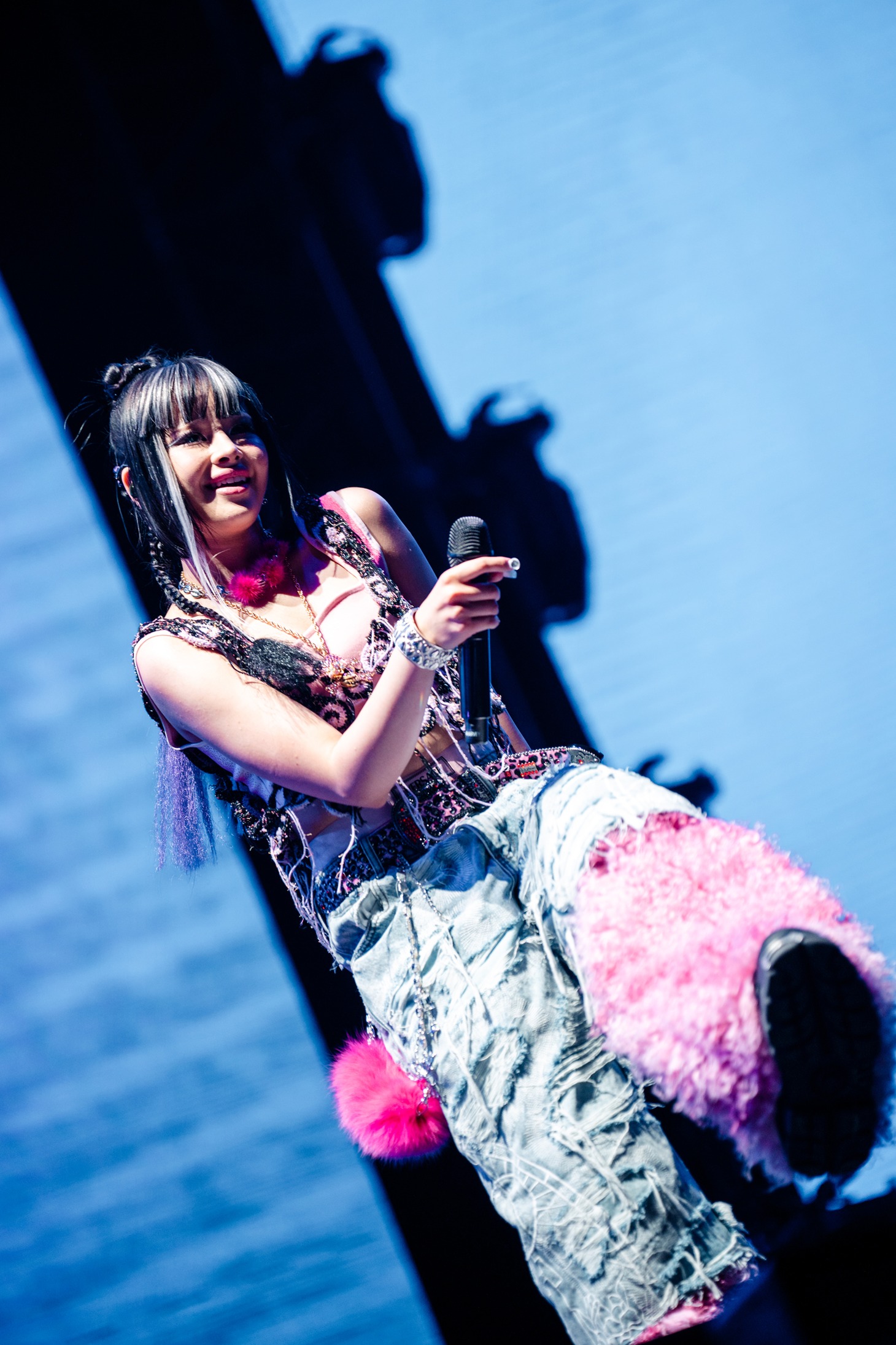 「XG 1st WORLD TOUR "The first HOWL"」成都公演の様子。