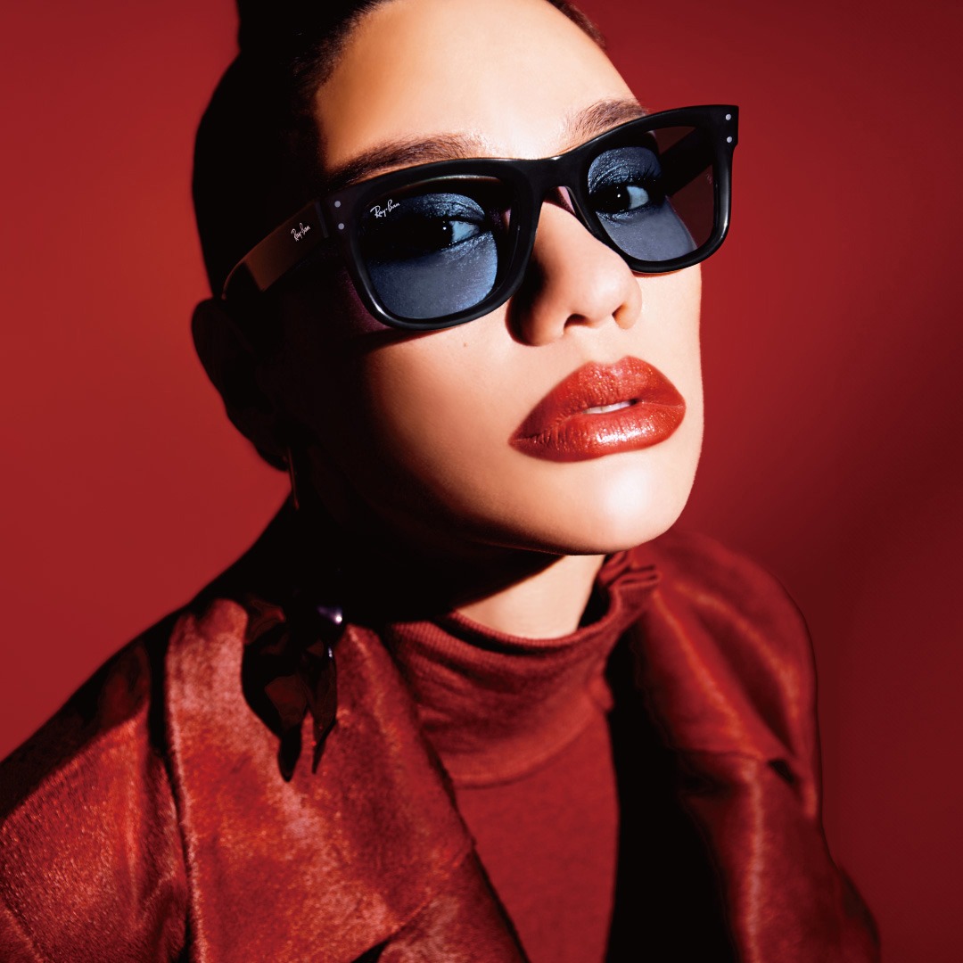 Ray-Ban Reverseキャンペーンビジュアル。