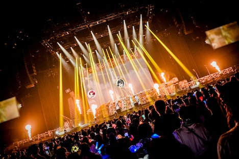 「いれいす Summer Tour 2024 Irregular Vacation -Island-」ファイナルの様子。（写真提供：VOISING）