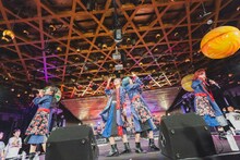 「スパンコールグッドタイムズ RELEASE ONEMAN SHOW 『キネマとユニバース』」大阪・ユニバース公演の様子。（Photo by Satoki Demoto）