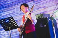 YOU'RE MY☆スターズのベース。（Photo by Satoki Demoto）