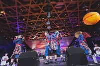 「スパンコールグッドタイムズ RELEASE ONEMAN SHOW 『キネマとユニバース』」大阪・ユニバース公演の様子。（Photo by Satoki Demoto）