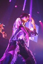 志賀李玖（撮影：鳥居洋介）