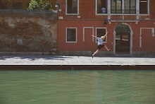 吉野北人（THE RAMPAGE） 「Orange」より。（出版：幻冬舎 / 撮影：尾身沙紀）