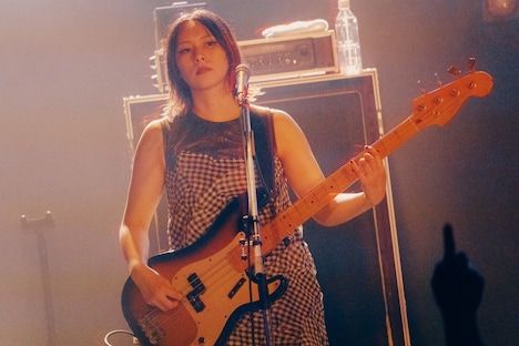 竹田綾子(B)(Photo by renzo masuda)