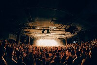 「MONO NO AWARE 追加公演 / LIQUIDROOM 20th ANNIVERSARY」の様子。（Photo by renzo masuda）