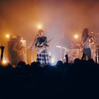 MONO NO AWAREはライブが楽しくて仕方ない、嵐の夜に“同釜”たちと繰り広げた祝宴