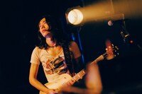 加藤成順（G）（Photo by renzo masuda）