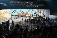 「24時間テレビ47」オープニングの様子。(c)日本テレビ