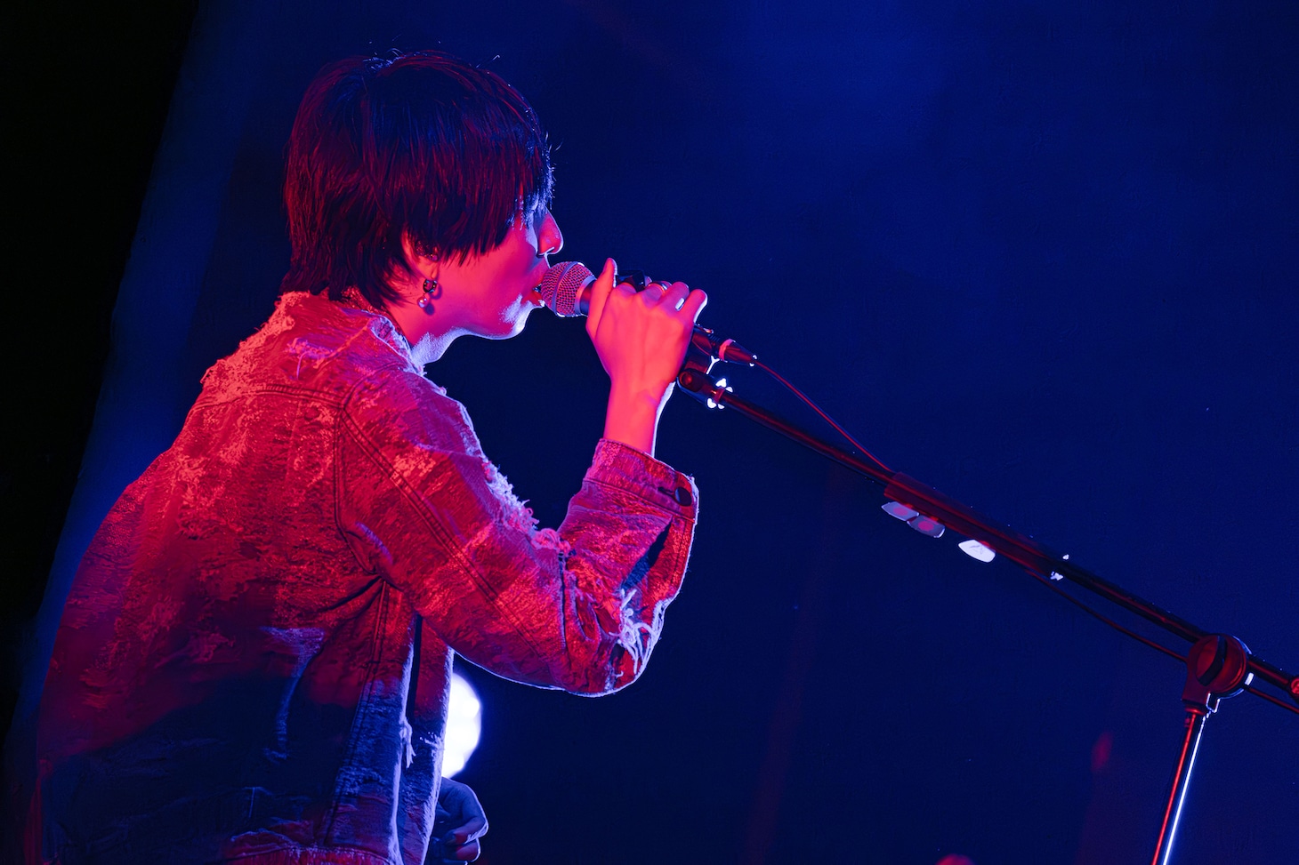 川谷絵音（Vo, G / indigo la End）（Photo by Yuya Sugiura）