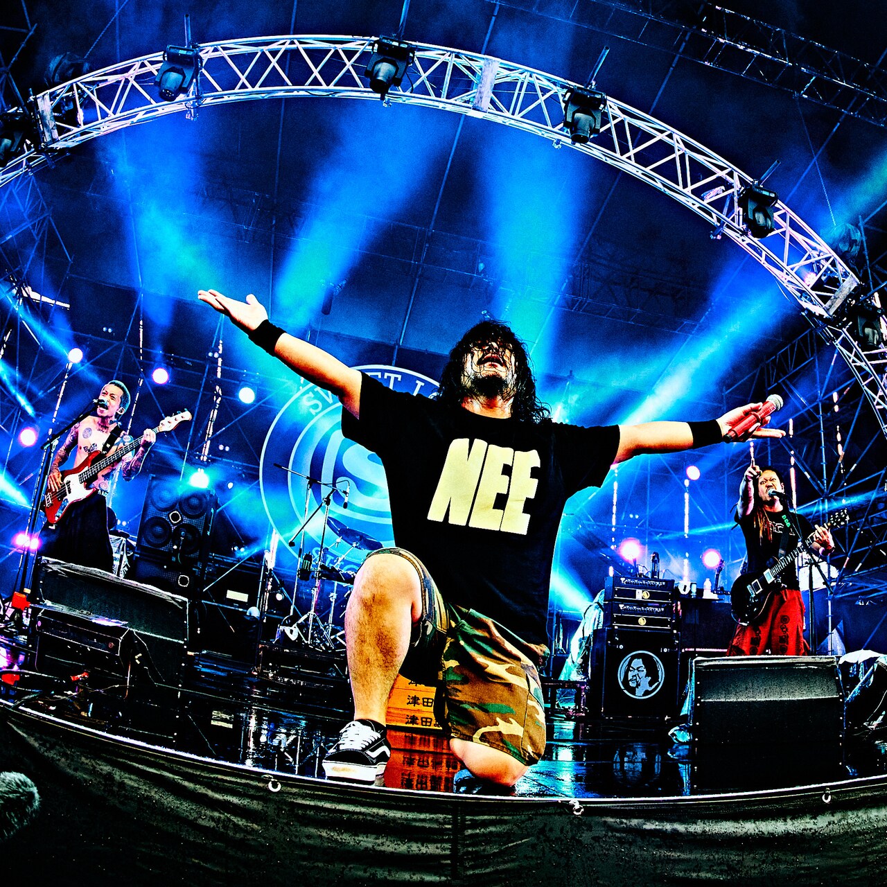 マキシマム ザ ホルモン（Photo by 浜野カズシ） - イエモン、スピッツ