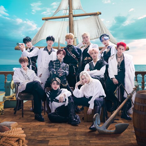 INI (c)LAPONE Entertainment