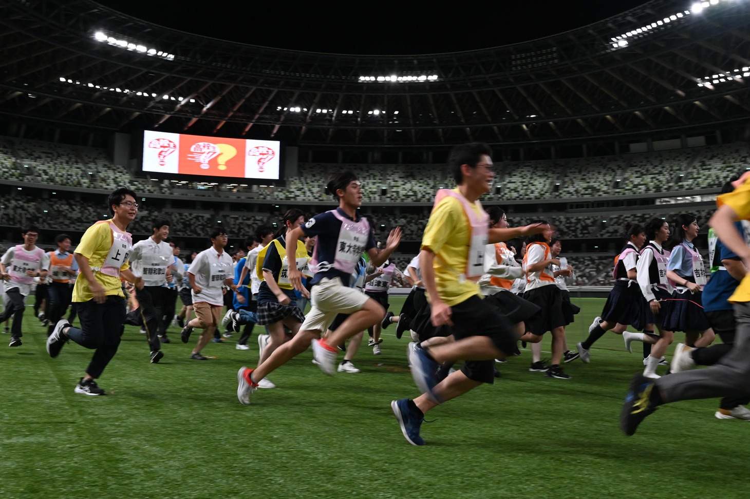 「第44回全国高等学校クイズ選手権 高校生クイズ2024」の様子。(c)日本テレビ