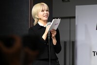 司会を務めた川後陽菜。