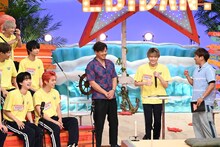 TAKUYA（BUDDiiS）の“EBi怪DAN”の様子。