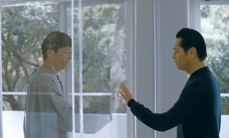 映画「徒花-ADABANA-」場面写真 (c)2024「徒花-ADABANA-」製作委員会 / DISSIDENZ