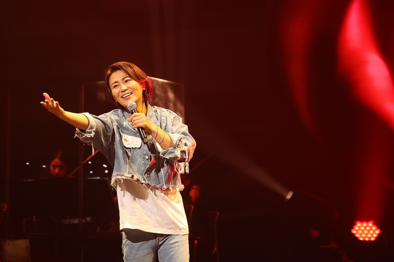 氷川きよし復帰後初ツアー大阪ライブ大盛況、TM NETWORK「SEVEN DAYS WAR」カバーも披露