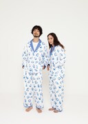 イルカのイルカくん×NOWHAWコラボ商品のルック。